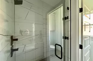 216 SW 13th St, Mineral Wells, TX 76067 - Photo 21