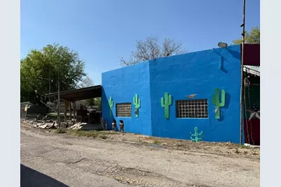 514 W Morgan Street, Meridian, TX 76665 - Photo 3