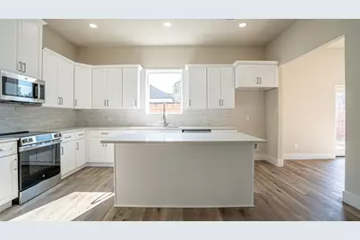 5426 Van Horn Drive, Granbury, TX 76048 - Photo 11