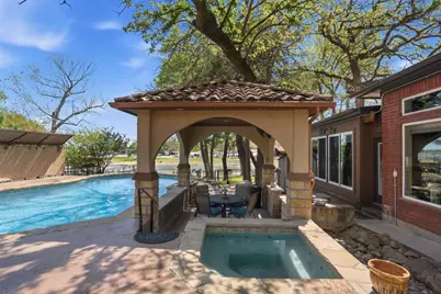 106 Marina View Court, Weatherford, TX 76087 - Photo 5