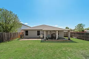 2201 Bradford Pear Dr, Little Elm, TX 75068 - Photo 27