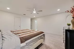 2201 Bradford Pear Dr, Little Elm, TX 75068 - Photo 15