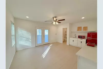 5227 Saint Charles Avenue, Dallas, TX 75223 - Photo 11