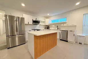 5227 St Charles Ave, Dallas, TX 75223 - Photo 3