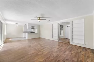 7440 Beckwood Dr, Fort Worth, TX 76112 - Photo 3