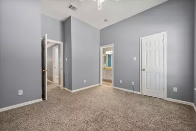 301 Andre Drive, Irving, TX 75063 - Photo 39