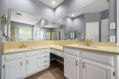 301 Andre Drive, Irving, TX 75063 - Photo 31