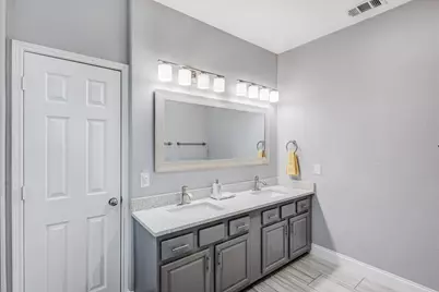 11687 Corsicana Drive, Frisco, TX 75035 - Photo 17