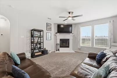 11500 Starlight Ranch Trail, Fort Worth, TX 76052 - Photo 11