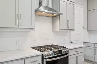 1919 Clinesmith Dr, Farmers Branch, TX 75234 - Photo 13