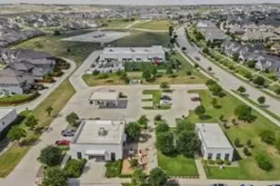 1709 Roundtree Cir E, Fort Worth, TX 76008 - Photo 35