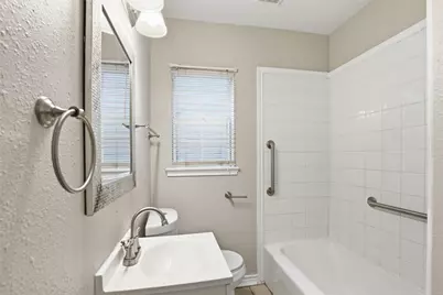 227 S Hampton Road, Dallas, TX 75208 - Photo 13