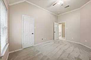 1616 Oak Creek Dr, Hurst, TX 76054 - Photo 27