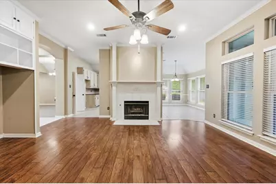 1616 Oak Creek Drive, Hurst, TX 76054 - Photo 7