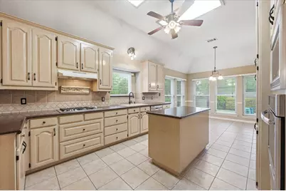 1616 Oak Creek Drive, Hurst, TX 76054 - Photo 13