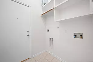 9880 Wyndbrook Dr, Frisco, TX 75035 - Photo 21