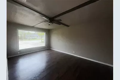 1031 Wade Hampton Street, Benbrook, TX 76126 - Photo 15