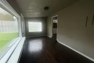 1031 Wade Hampton St, Benbrook, TX 76126 - Photo 13