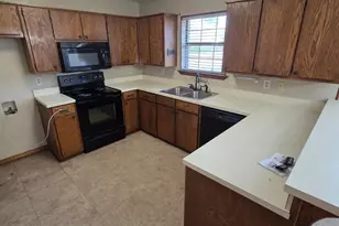 1500 N Grant Dr, Sherman, TX 75092 - Photo 25