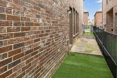 4272 Kiowa Drive, Carrollton, TX 75010 - Photo 37