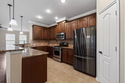 4272 Kiowa Drive, Carrollton, TX 75010 - Photo 11