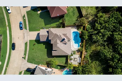 8324 Autumncrest Court, Dallas, TX 75249 - Photo 31