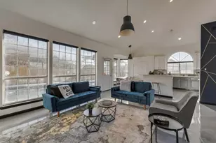 8324 Autumncrest Ct, Dallas, TX 75249 - Photo 5