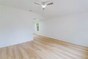 10309 Casnett Dr, Dallas, TX 75217 - Photo 3