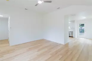 10309 Casnett Dr, Dallas, TX 75217 - Photo 7