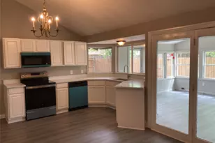 117 Laguna Bay, Lewisville, TX 75067 - Photo 5