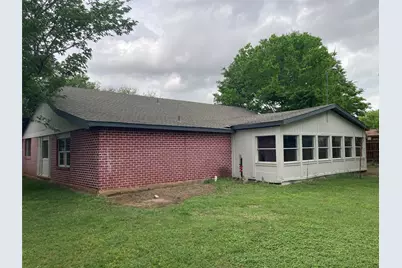 117 Laguna Bay, Lewisville, TX 75067 - Photo 3