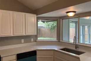 117 Laguna Bay, Lewisville, TX 75067 - Photo 7