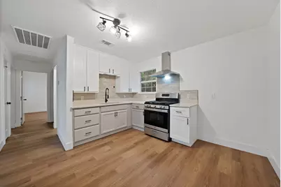 4248 Lorin Avenue, Fort Worth, TX 76105 - Photo 7