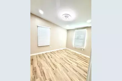 150 Harvard Avenue, Lewisville, TX 75057 - Photo 5