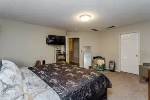 1308 Dundee Dr, Arlington, TX 76002 - Photo 11