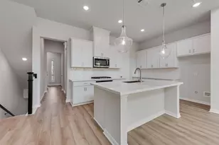 8313 Huron Peak Dr, Frisco, TX 75034 - Photo 9