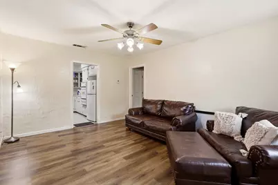 1803 Sycamore Street, Commerce, TX 75428 - Photo 3