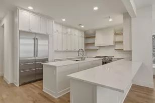 7 Royal Terrace Ct, Dallas, TX 75225 - Photo 9