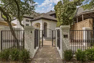 7 Royal Terrace, Dallas, TX 75225 - Photo 3