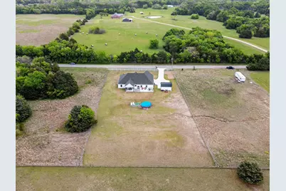 550 County Road 4109, Greenville, TX 75401 - Photo 37