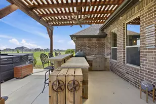 340 El Pescado Ct, Godley, TX 76044 - Photo 25