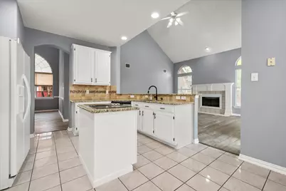 301-A Andre Drive, Irving, TX 75063 - Photo 15