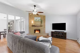 4805 Wheeler Dr, The Colony, TX 75056 - Photo 7