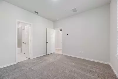 8087 Challenger Street, Frisco, TX 75034 - Photo 21