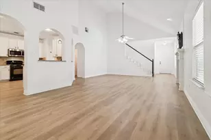 1116 Charleston Ln, Savannah, TX 76227 - Photo 5