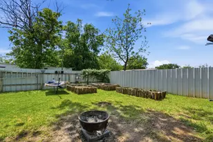 203 Gandy St, Lipan, TX 76462 - Photo 23