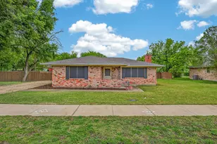 219 W Jefferson St, Palmer, TX 75152 - Photo 3