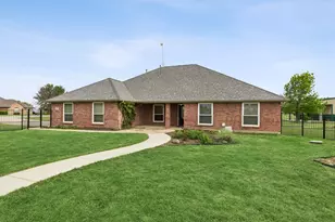 1901 Saw Tooth Ct, Haslet, TX 76052 - Photo 35