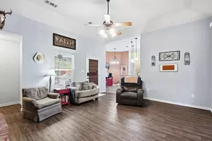 518 Robin Hood Ct, Clyde, TX 79510 - Photo 7