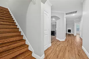 1512 Greenbrier Dr, Van Alstyne, TX 75495 - Photo 3